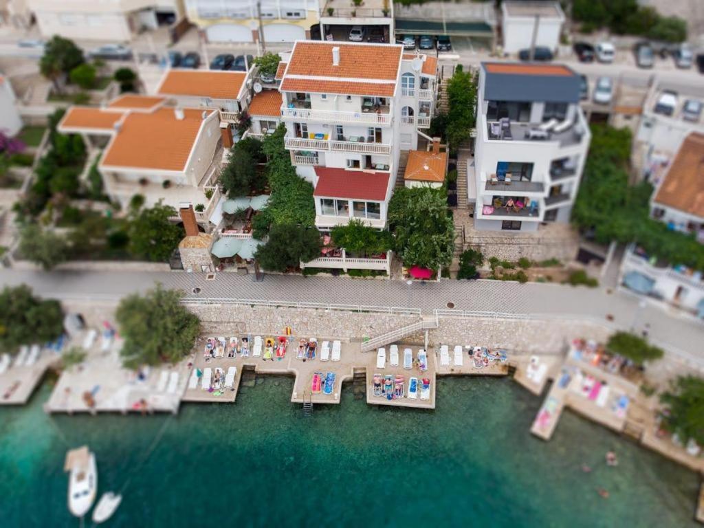 Apartments Villa Dom Neum Exterior foto